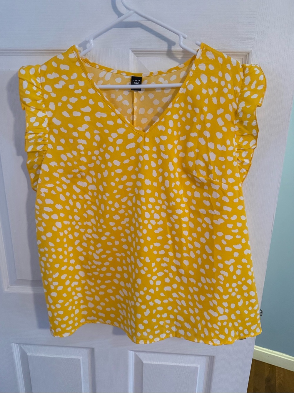 SHEIN Yellow V-Neck Ruffle Sleeve Printed Blouse
